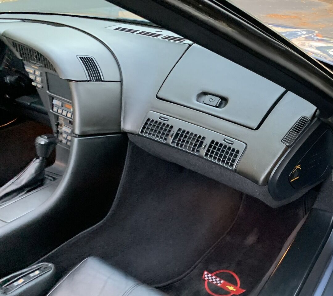 1990 Chevrolet Corvette 57