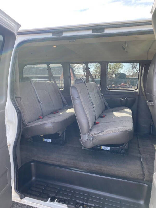 2013 Chevrolet Express LS 2500