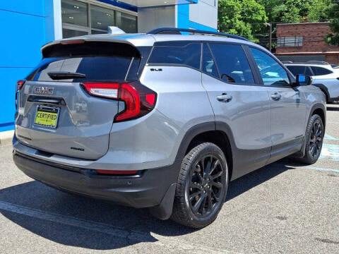 2023 GMC Terrain SLE