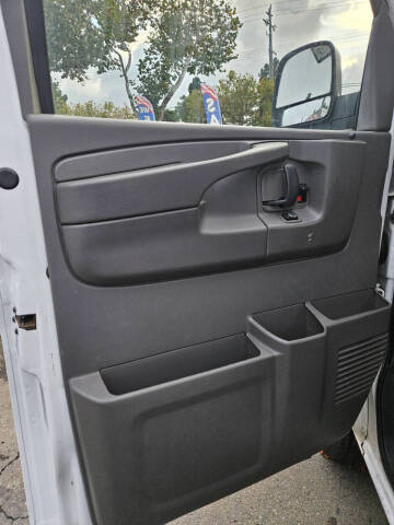 2013 Chevrolet Express 2500