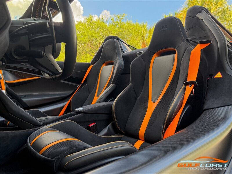 2022 McLaren 720S Spider Performance