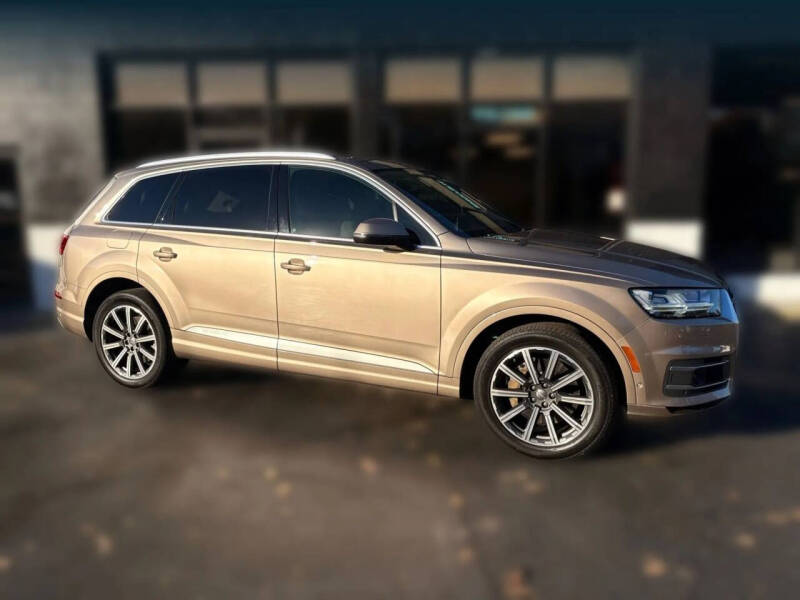 2019 Audi Q7 quattro Prestige 55 TFSI