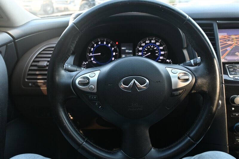 2012 Infiniti FX35