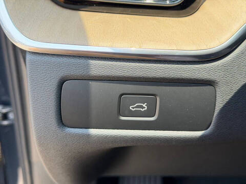 2026 Volvo XC60 B5 Core