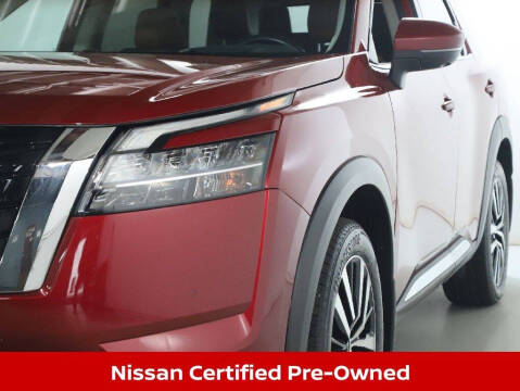 2024 Nissan Pathfinder Platinum