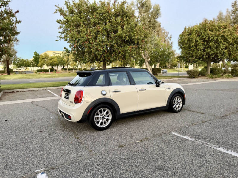 2015 MINI Hardtop 4 Door Cooper S