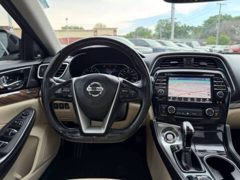 2017 Nissan Maxima Platinum