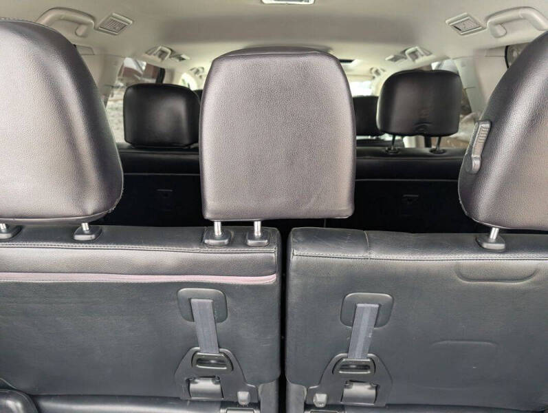 2013 Toyota Land Cruiser