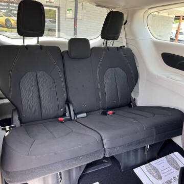2017 Chrysler Pacifica Touring