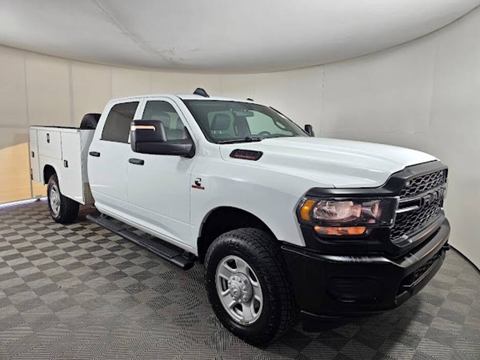 2023 RAM 2500 Tradesman 4x4 4dr Crew Cab 8 ft. LB Pickup 