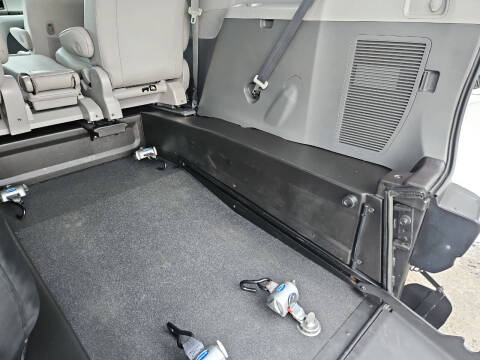 2020 Toyota Sienna LE Mobility 7-Passenger