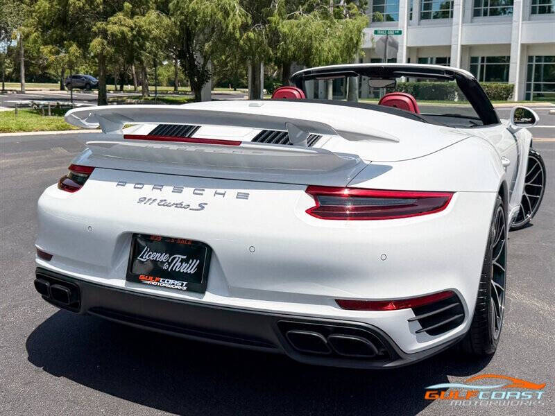2018 Porsche 911 Turbo S
