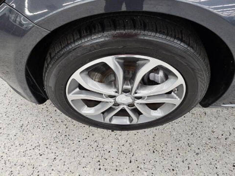 2016 Mercedes-Benz C-Class