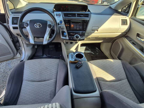 2015 Toyota Prius v Three