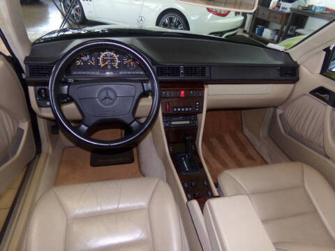 1995 Mercedes-Benz E-Class E 320