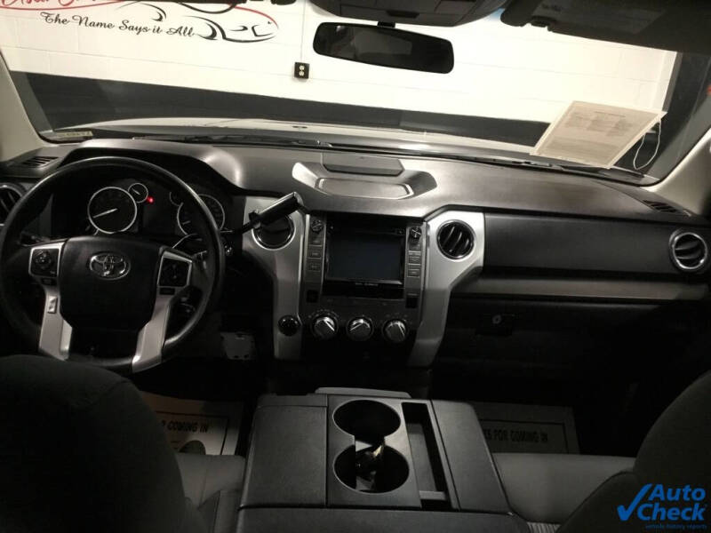 2014 Toyota Tundra SR5