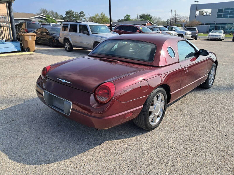 2004 Ford Thunderbird Deluxe