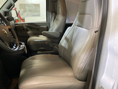 2026 Chevrolet Express 2500