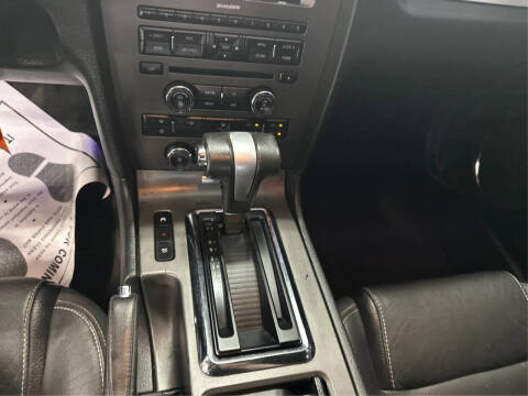 2011 Ford Mustang GT Premium