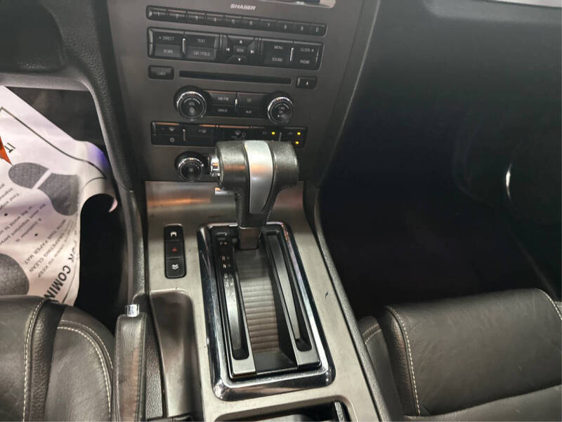 2011 Ford Mustang GT Premium