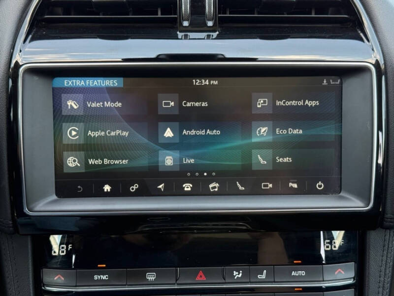 2020 Jaguar F-PACE 30t Prestige