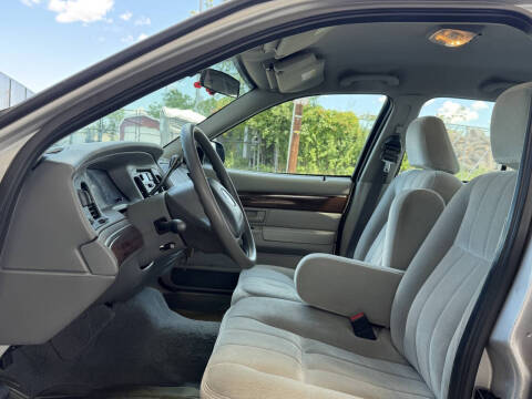 2003 Mercury Grand Marquis GS