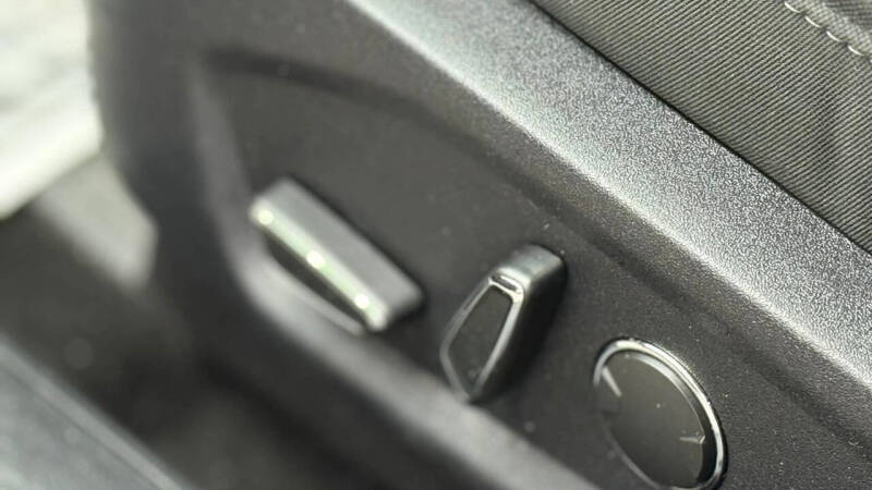 2020 Ford Fusion Hybrid SE