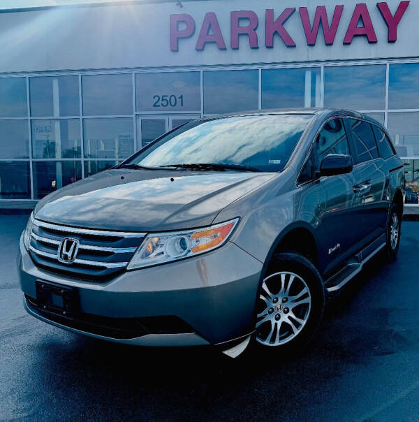 2012 Honda Odyssey EX photo 2