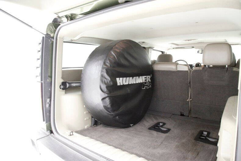 2004 HUMMER H2