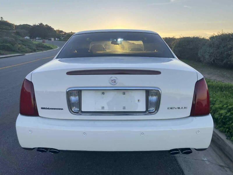 2002 Cadillac DeVille