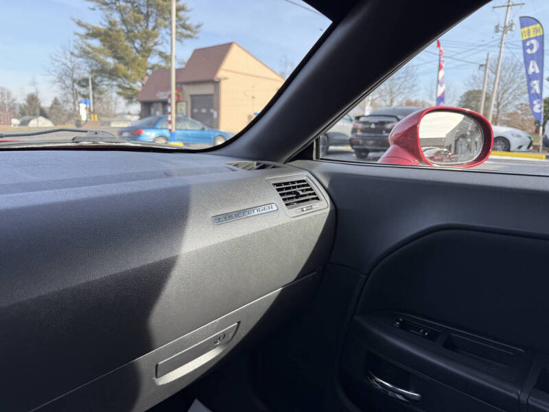 2009 Dodge Challenger SE