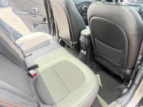 2019 Kia Soul !