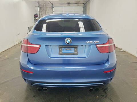 2012 BMW X6 M