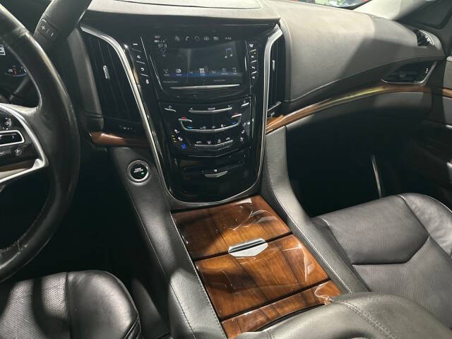 2019 Cadillac Escalade ESV Premium Luxury