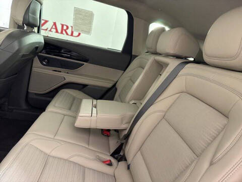 2025 Lincoln Nautilus Reserve