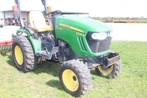 2014 John Deere 2025R