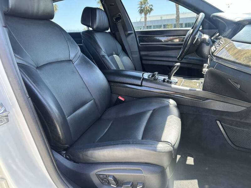 2013 BMW 7 Series 750Li