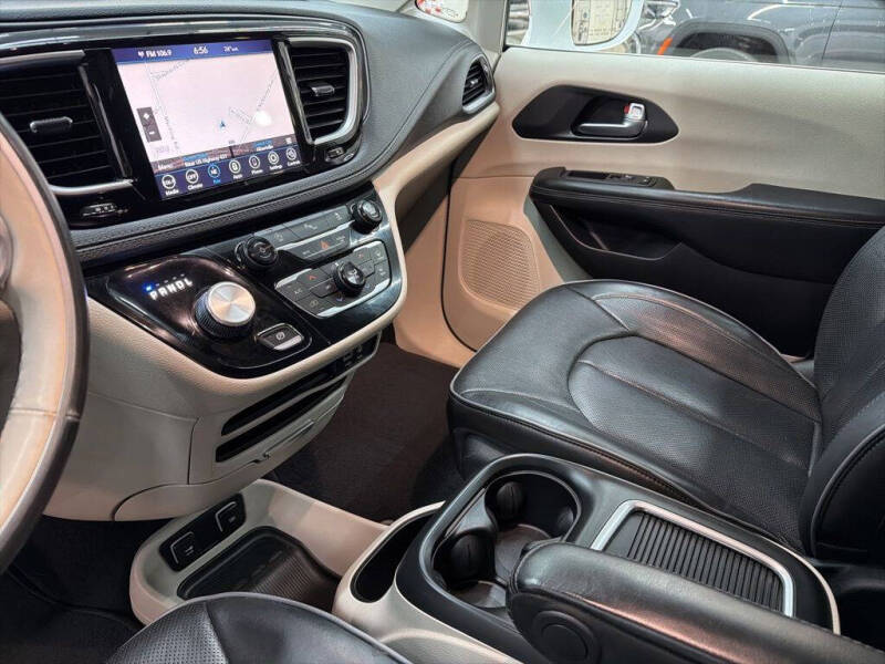 2020 Chrysler Pacifica Limited