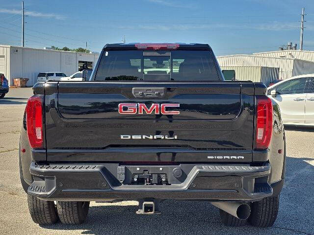 2022 GMC Sierra 3500HD