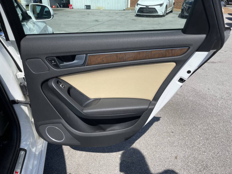 2015 Audi A4 2.0T quattro Premium Plus