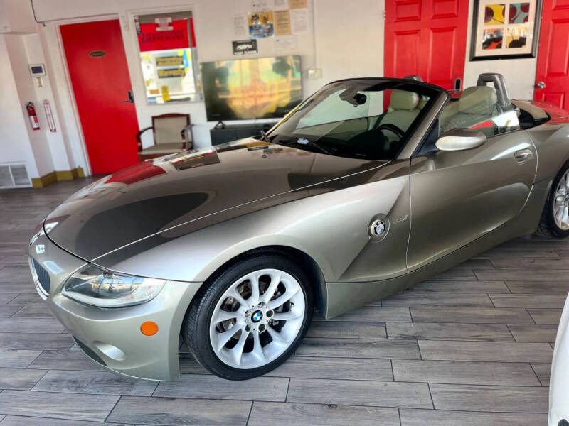 2005 BMW Z4 2.5i