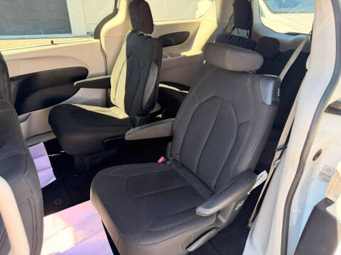 2019 Chrysler Pacifica Touring Plus