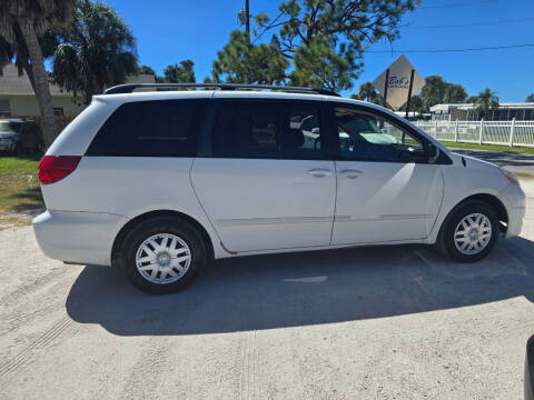 2006 Toyota Sienna LE 7 Passenger