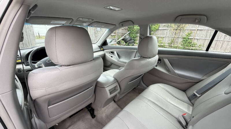 2009 Toyota Camry LE