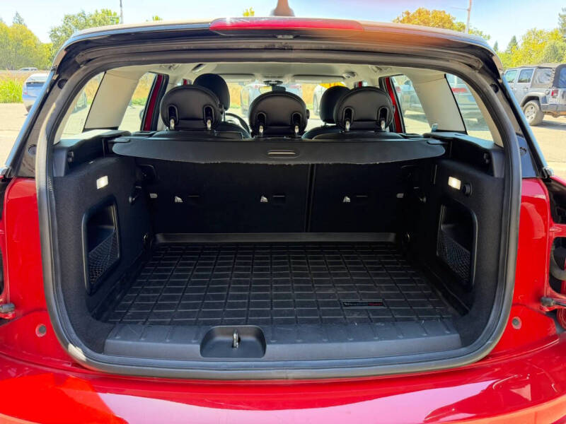 2017 MINI Clubman Cooper