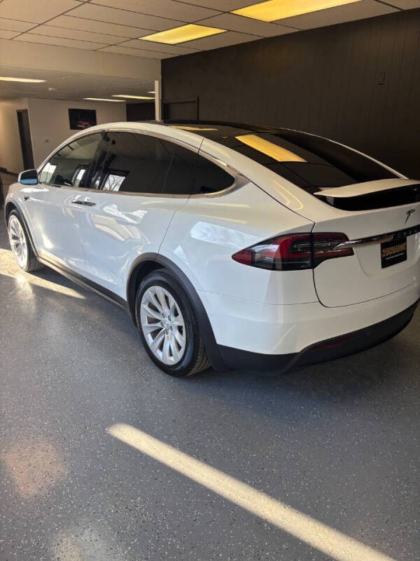 2020 Tesla Model X Long Range Plus