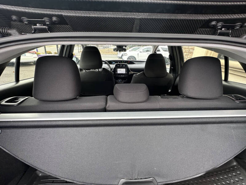 2021 Toyota Prius Prime LE