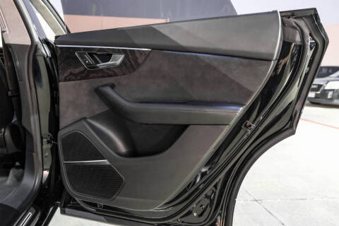 2020 Audi Q8 quattro Prestige 55 TFSI