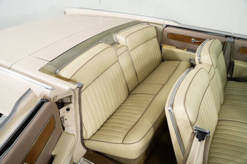 1962 Lincoln Continental