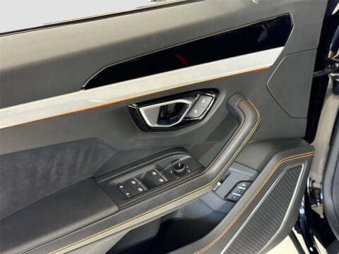 2020 Lamborghini Urus